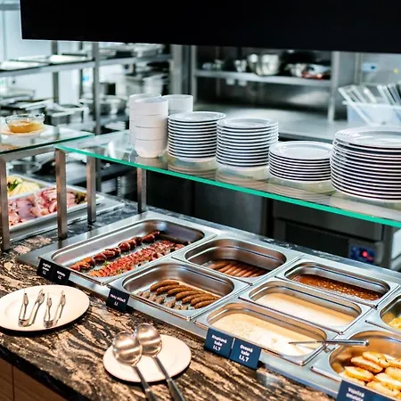 & Chariclea Hotel 4*