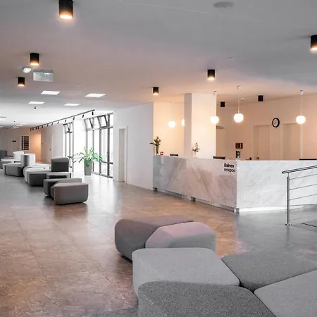 & Chariclea Hotel