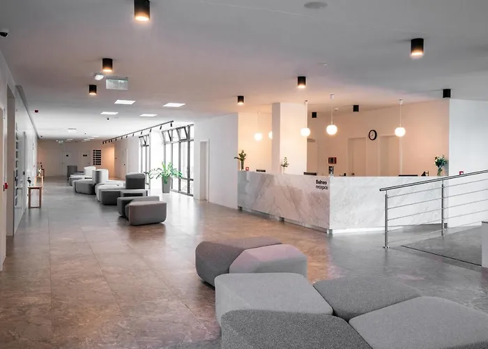 & Chariclea Hotel